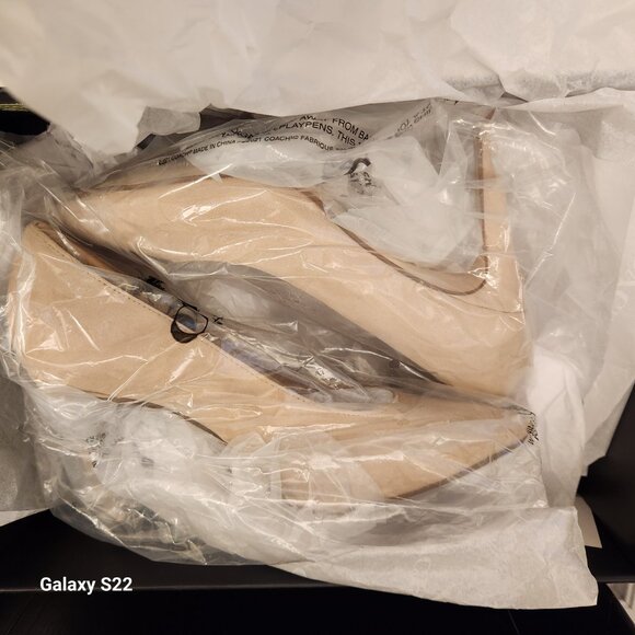 Coach Beechwood " Skyler Suede" Heels. NIB. Size 5.5 - Picture 9 of 11